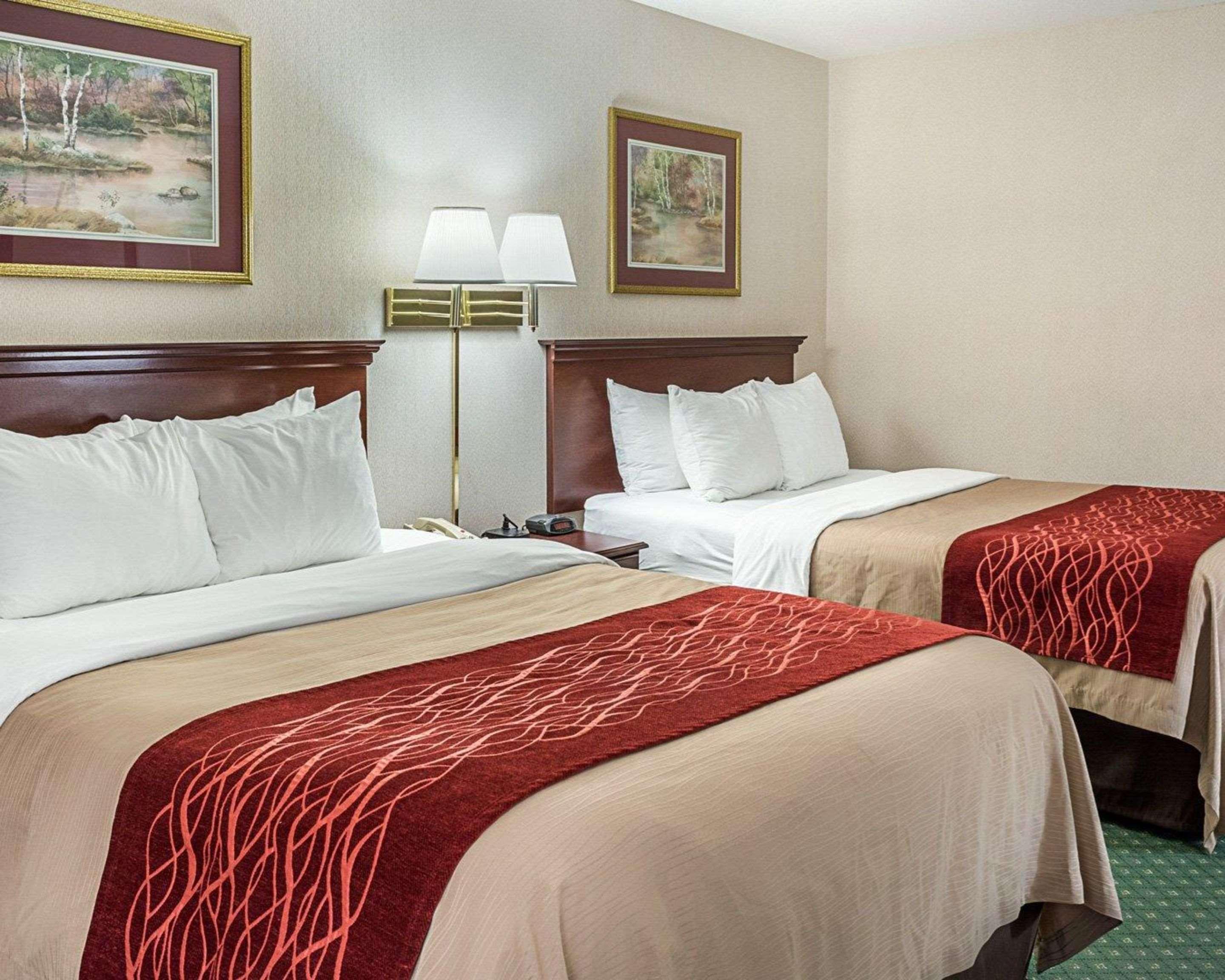 Holiday Inn Express - Gloucester By Ihg Екстер'єр фото